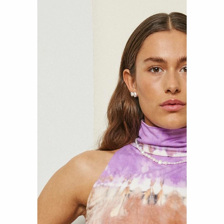 ENAMEL Copenhagen Baroque Pearl Øreringe, Guld - Billede 2